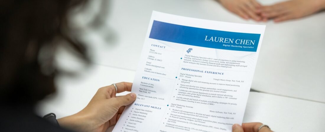7 Best Free AI Resume Builders to Land Your Dream Job in 2026