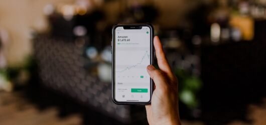 Investing Apps for Beginners: What “Protected” Actually Means