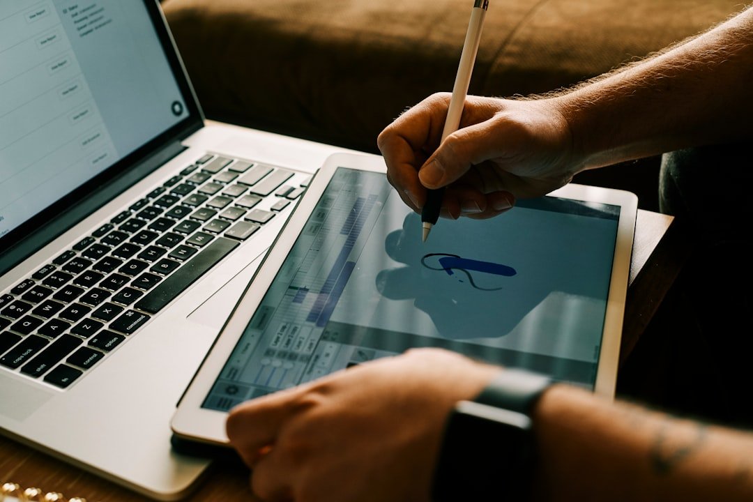A student using one of the best AI tools for students to highlight notes on an iPad