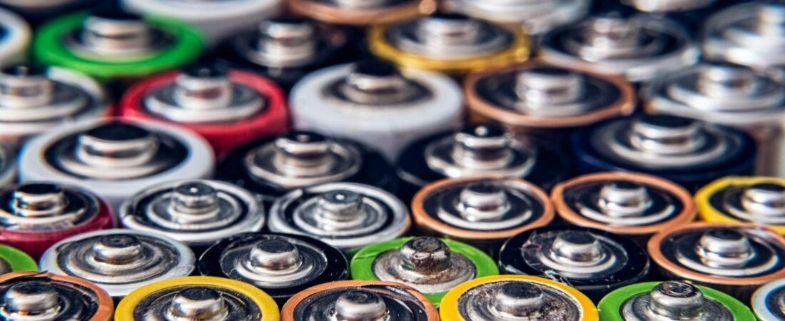Korean Battery Makers Hold 37% of the Market, and Also 12%